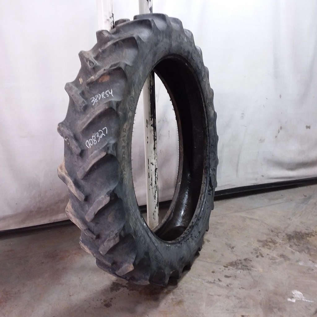 380/90R54 Goodyear Farm DT800 Super Traction R-1W 152 B 40%