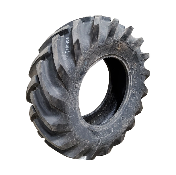 15.5/80-24 Goodyear Farm Sure Grip Implement I-3, F (12 Ply) 99%