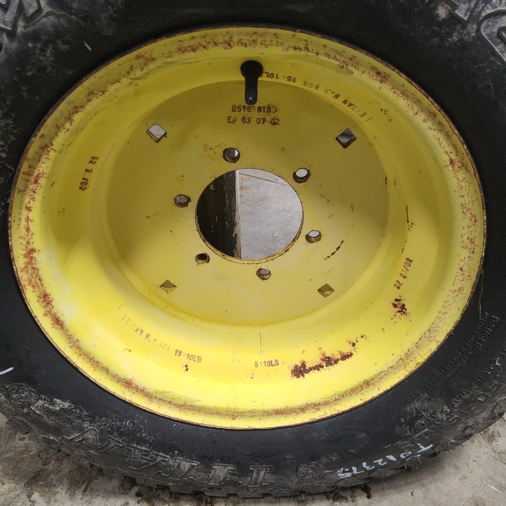 10"W x 15"D, John Deere Yellow 6-Hole Flat Plate