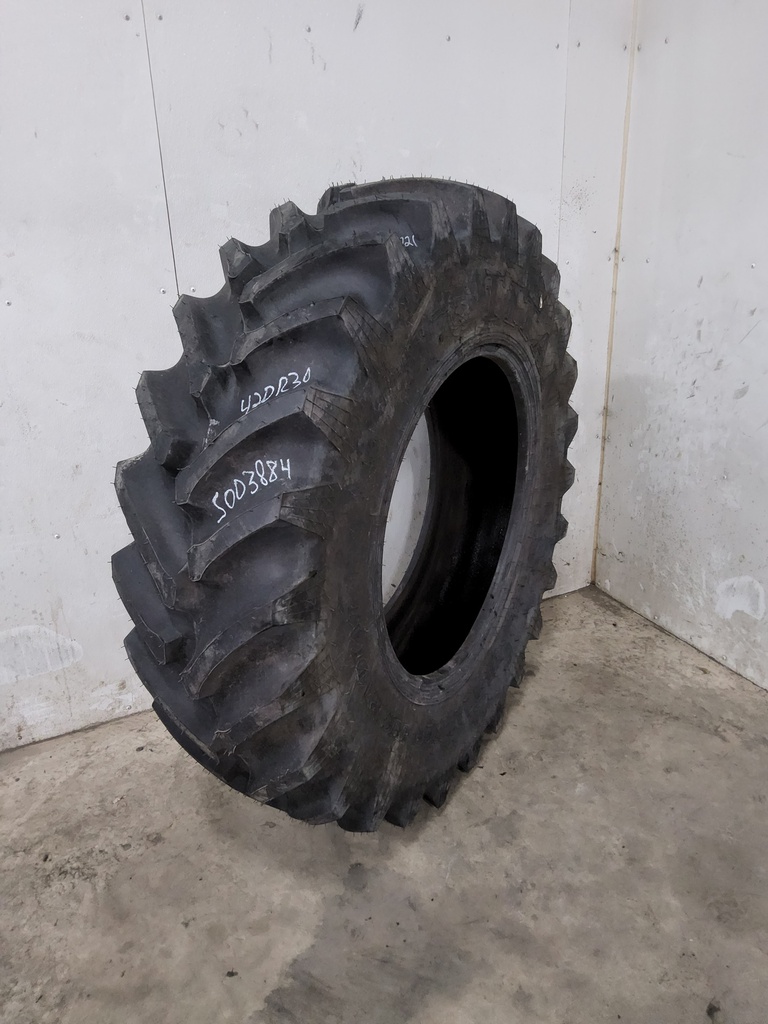 420/90R30 Titan Farm Hi Traction Lug Radial R-1 142B 99%