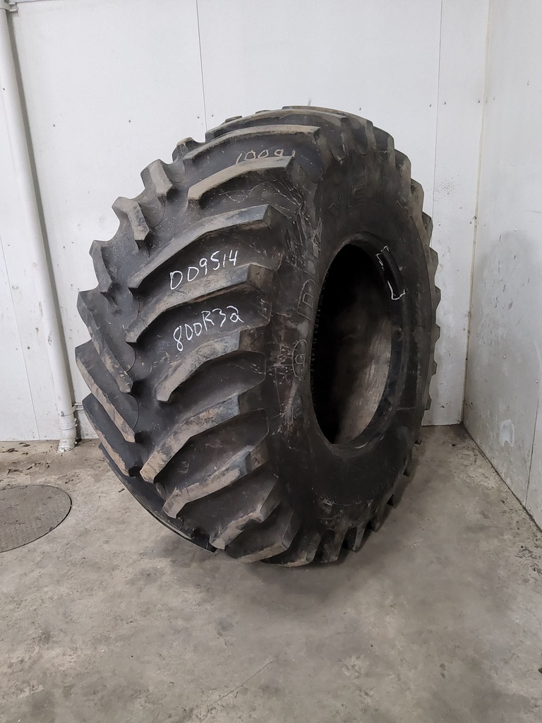 800/65R32 Goodyear Farm Dyna Torque Radial R-1 178B 90%