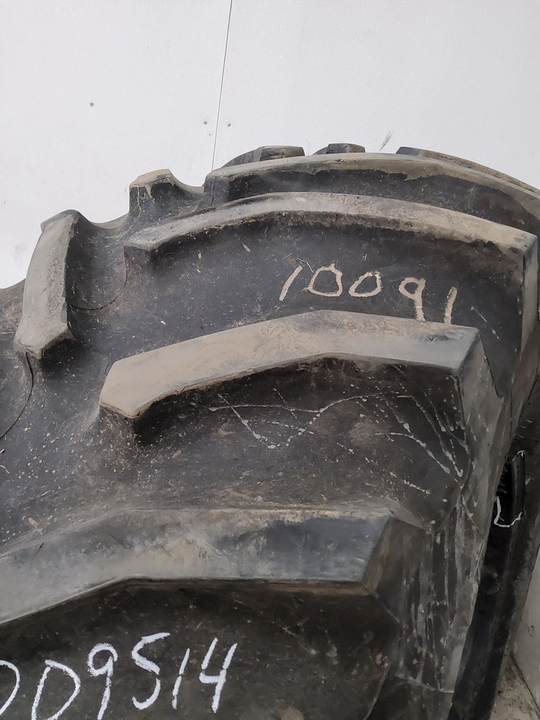 800/65R32 Goodyear Farm Dyna Torque Radial R-1 178B 90%