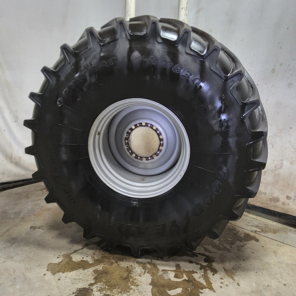 900/75R32 Goodyear Farm DT830 Optitrac R-1W 184A8/B 80%