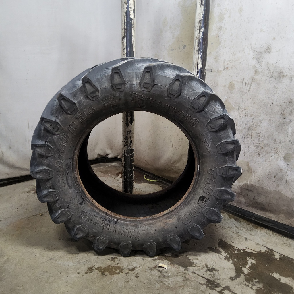 540/65R34 Trelleborg TM800 High Speed R-1W 145D 70%