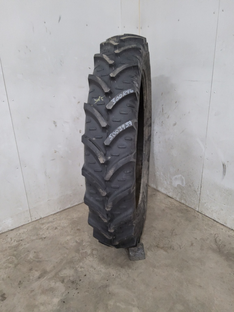 300/95R46 Kleber Super 3 R-1W 158A2 90%