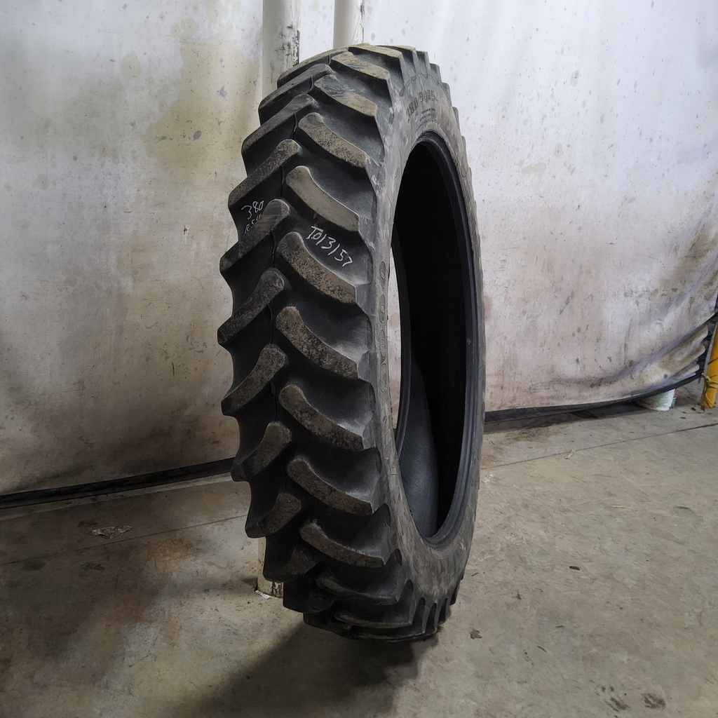 380/90R54 Firestone Radial 9000 R-1W 152B 40%