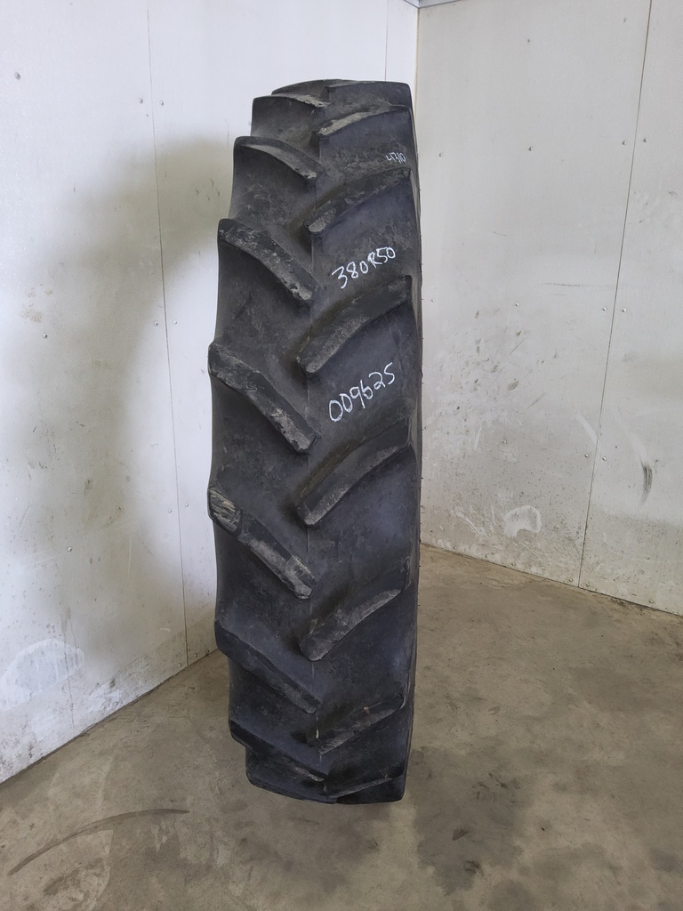 380/90R50 Goodyear Farm DT800 R-1W 151A8/B