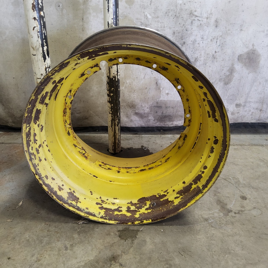 28"W x 42"D, John Deere Yellow 12-Hole Stub Disc