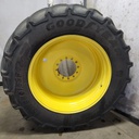 LSW 680/55R42 Goodyear Farm OptiTorque R-1 on John Deere Yellow 12-Hole Formed Plate Sprayer 75%