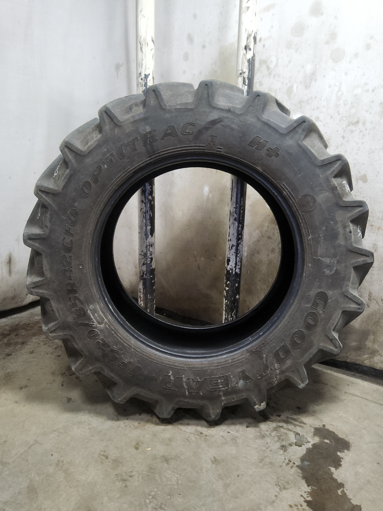 IF 520/85R42 Goodyear Farm Optitrac CFO R-1W 169A8 75%