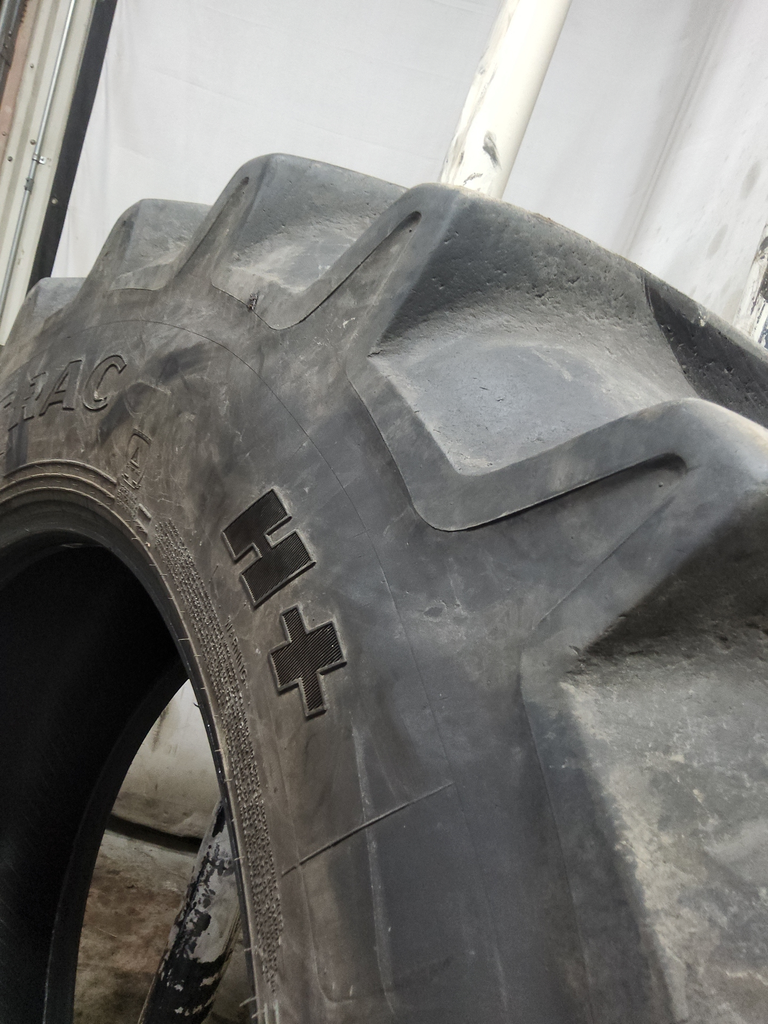 IF 520/85R42 Goodyear Farm Optitrac CFO R-1W 169A8 75%