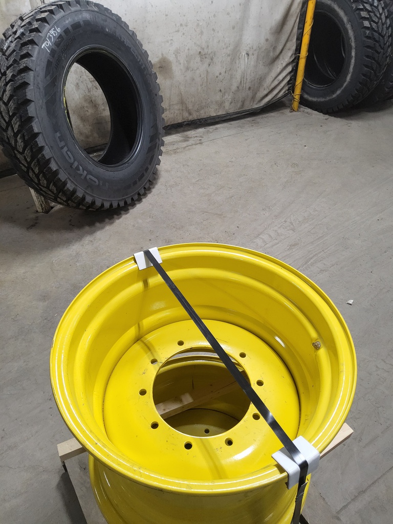 20"W x 26"D, John Deere Yellow 10-Hole Formed Plate