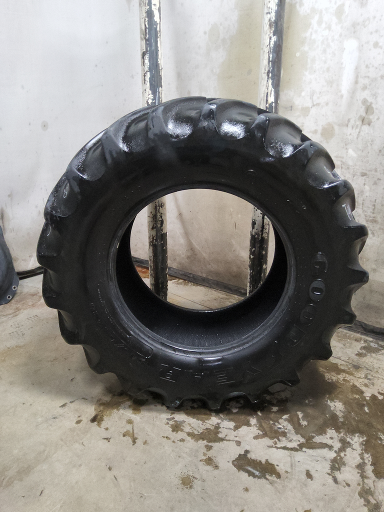 540/65R30 Goodyear Farm DT820 Super Traction R-1W 150B 80%