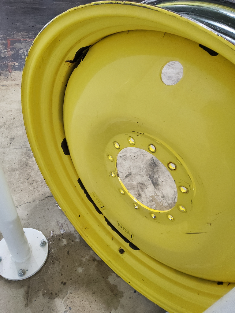 13"W x 46"D, John Deere Yellow 12-Hole Bubble Disc