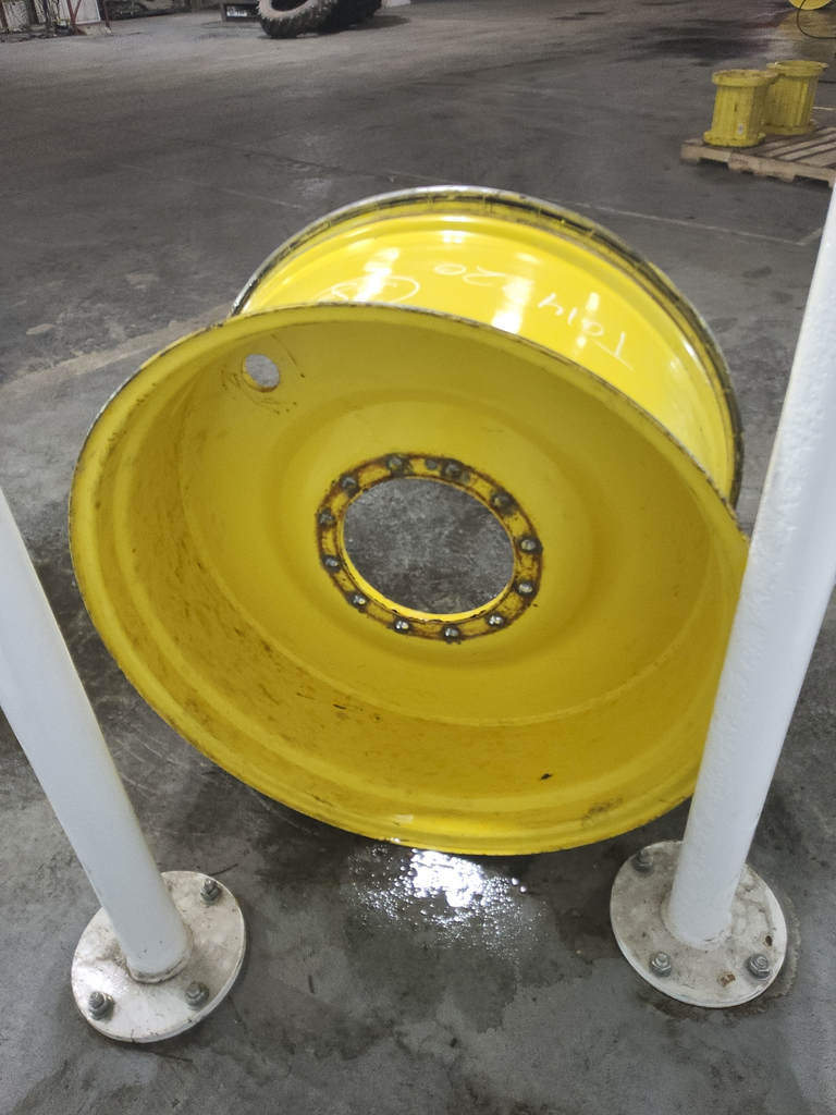 18"W x 38"D, John Deere Yellow 12-Hole Formed Plate Sprayer