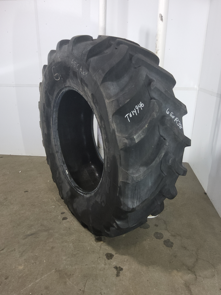 650/65R38 Firestone Radial 9000 R-1W 166D 95%