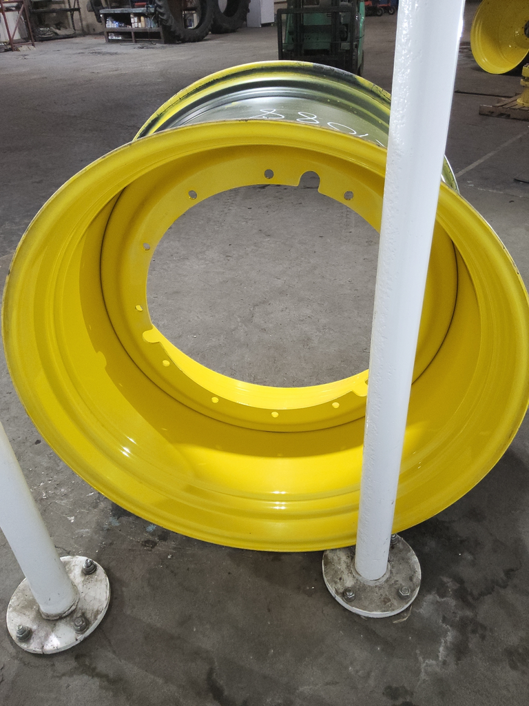 28"W x 46"D, John Deere Yellow 12-Hole Stub Disc