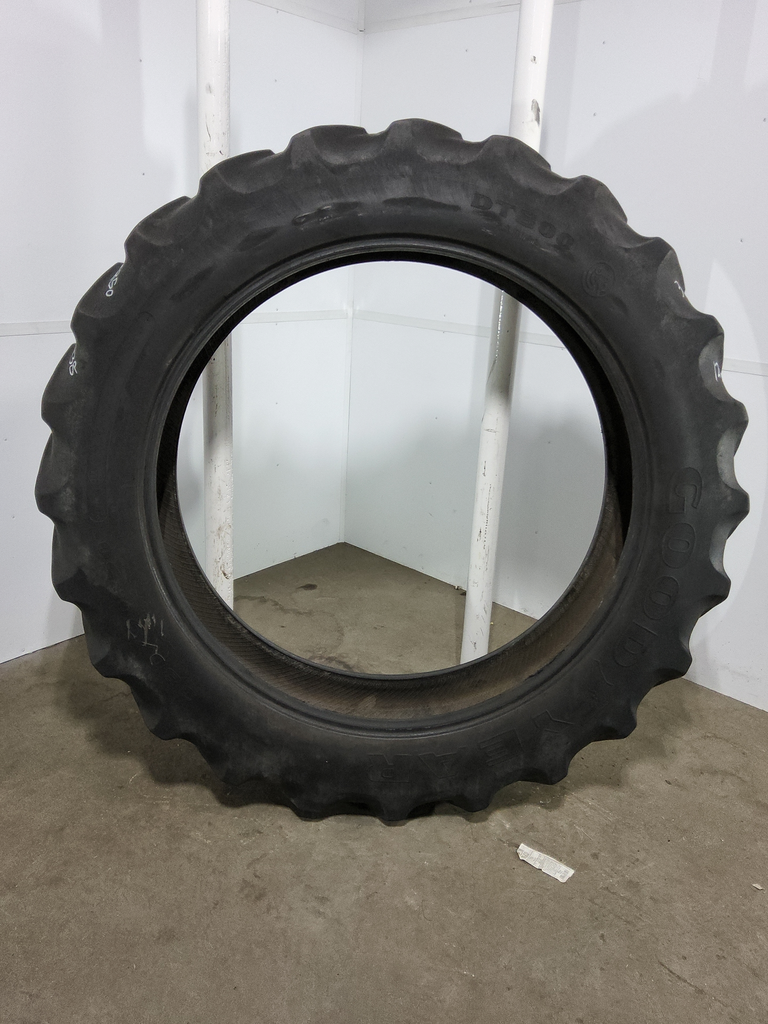 380/90R50 Goodyear Farm DT800 Optitrac R-1W 45%