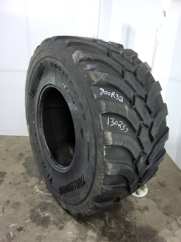 800/60R32 Trelleborg Twin Radial HF-2 185D 99%