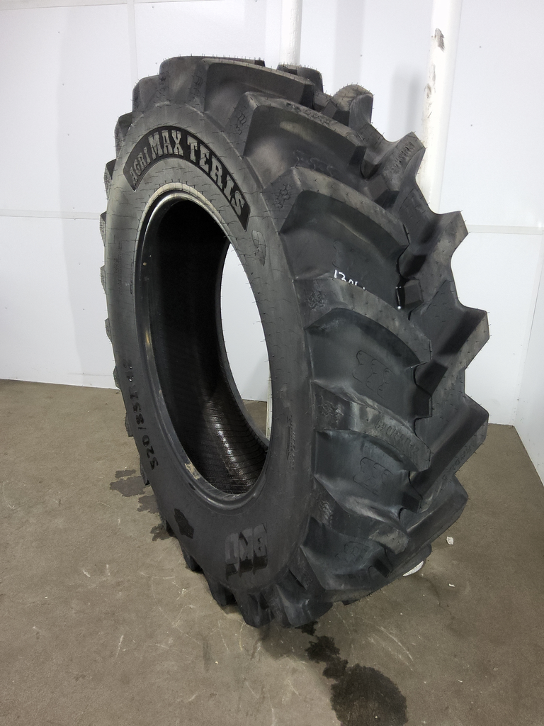 520/85R42 BKT Tires Agrimax Teris R-1 168D 99%