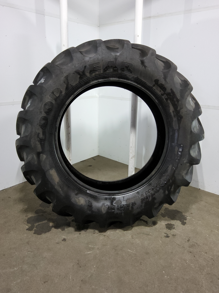 620/70R46 Goodyear Farm DT820 Super Traction R-1W 176B 99%