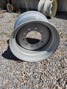 16"W x 22.5"D, Case IH Silver Mist 10-Hole Hub Pilot