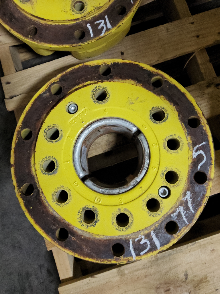 10-Hole Wedg-Lok OE Style, 4.72" (120.02mm) axle, John Deere Yellow