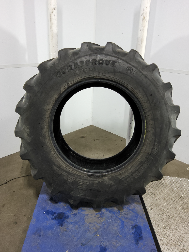 16.9-30 Goodyear Farm Dura Torque R-1 C (6 Ply), 60%