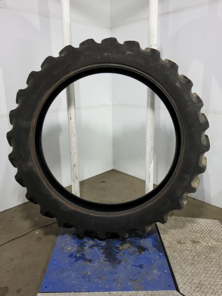 320/90R54 Goodyear Farm DT800 Super Traction R-1W 149A8 85%