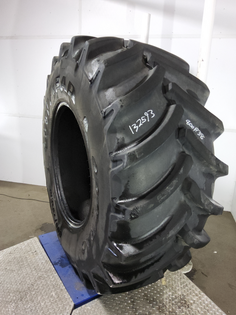 800/70R38 Goodyear Farm Optitrac R-1W 173D