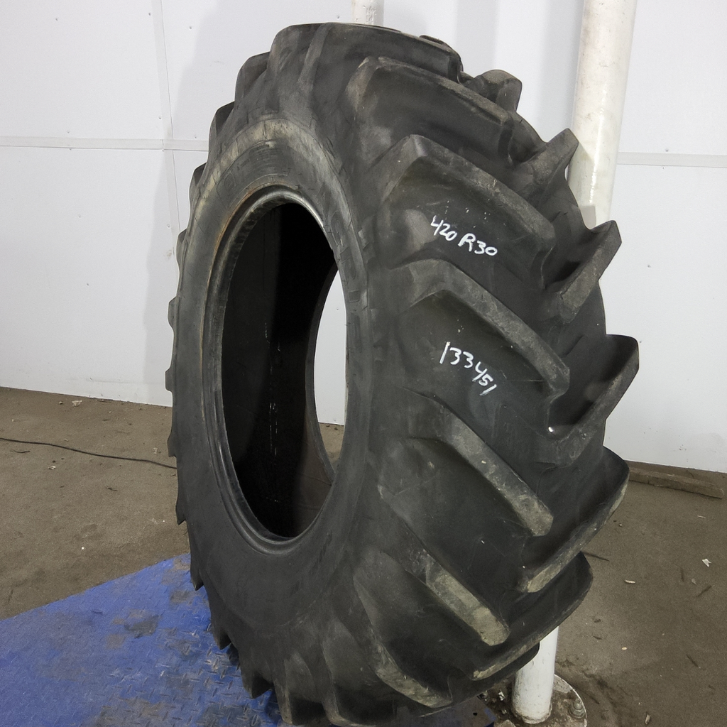 16.9R30 Michelin AgriBib R-1W 147A8 80%