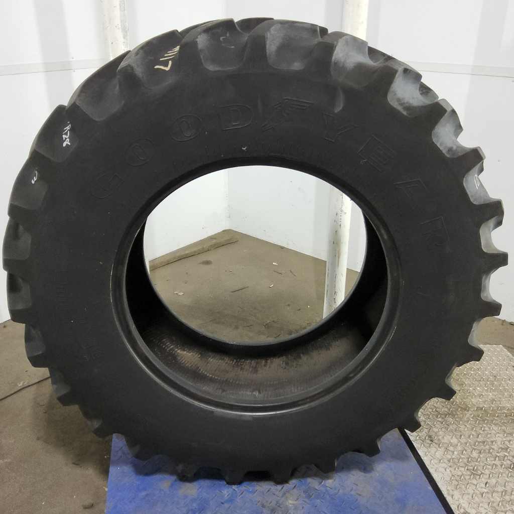 14.9R28 Goodyear Farm Dyna Torque Radial R-1 E (10 Ply), 133B