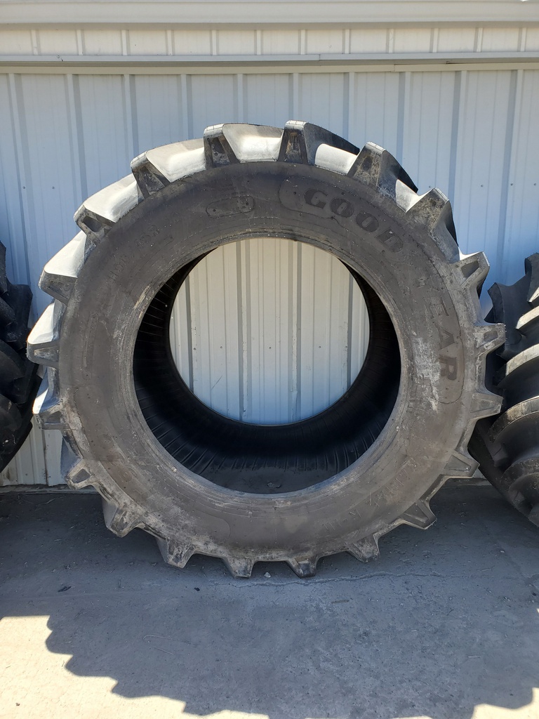 LSW 1100/45R46 Goodyear Farm DT930 R-1W 181 D