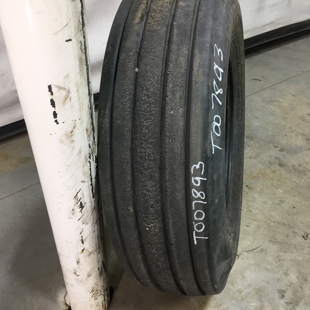 10.00/-15 BKT Tires Highway Special FI F-1, D (8 Ply) 90%