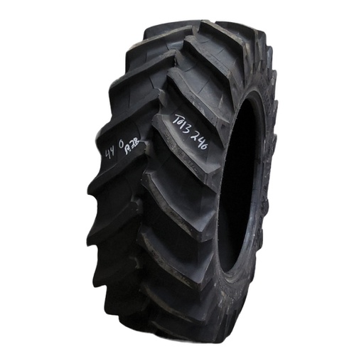 [RT013240] 440/65R28 Trelleborg TM800 R-1W 131D 99%