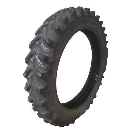 [009829] 320/90R50 Firestone Radial 9000 R-1W 148B 50%