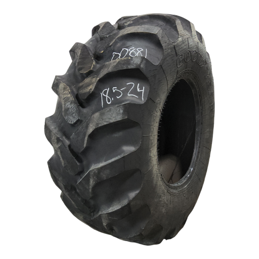 [009881] 19.5L-24 Goodyear Farm IT525 R-4 F (12 Ply), 95%