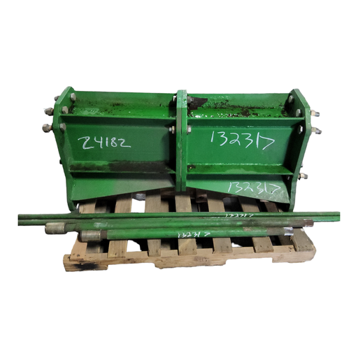 [132317] 23.5"L Combine Frame Extension for "B" Std 18/18 Spline Long/Short Drive Shafts),, John Deere Green